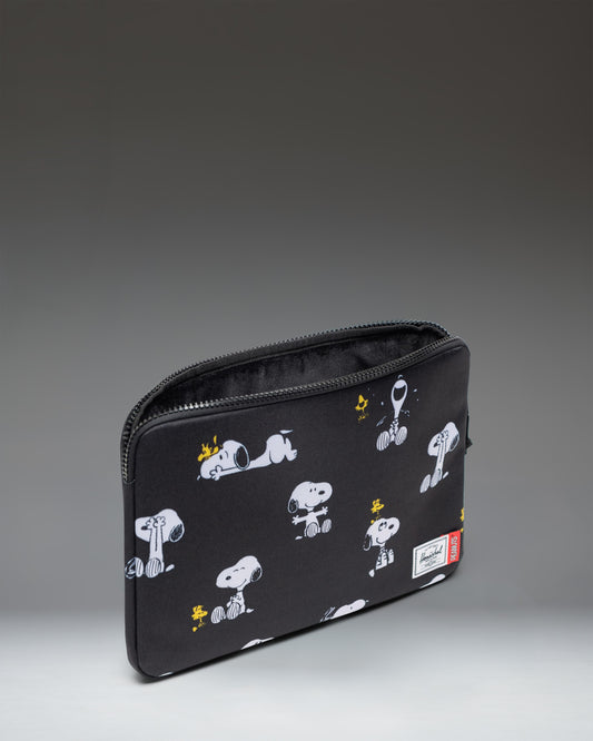 Peanuts® Anchor 14 Inch Sleeve